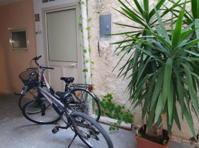  Room Calafatari  Сиракуза